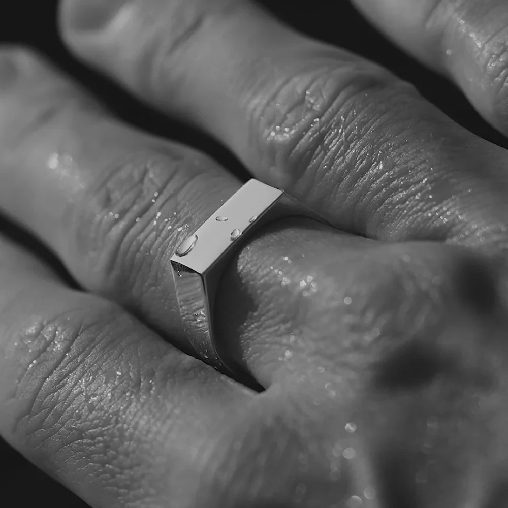 Open End Ring for Men – Classic Design. Effortless Style. Stones Men