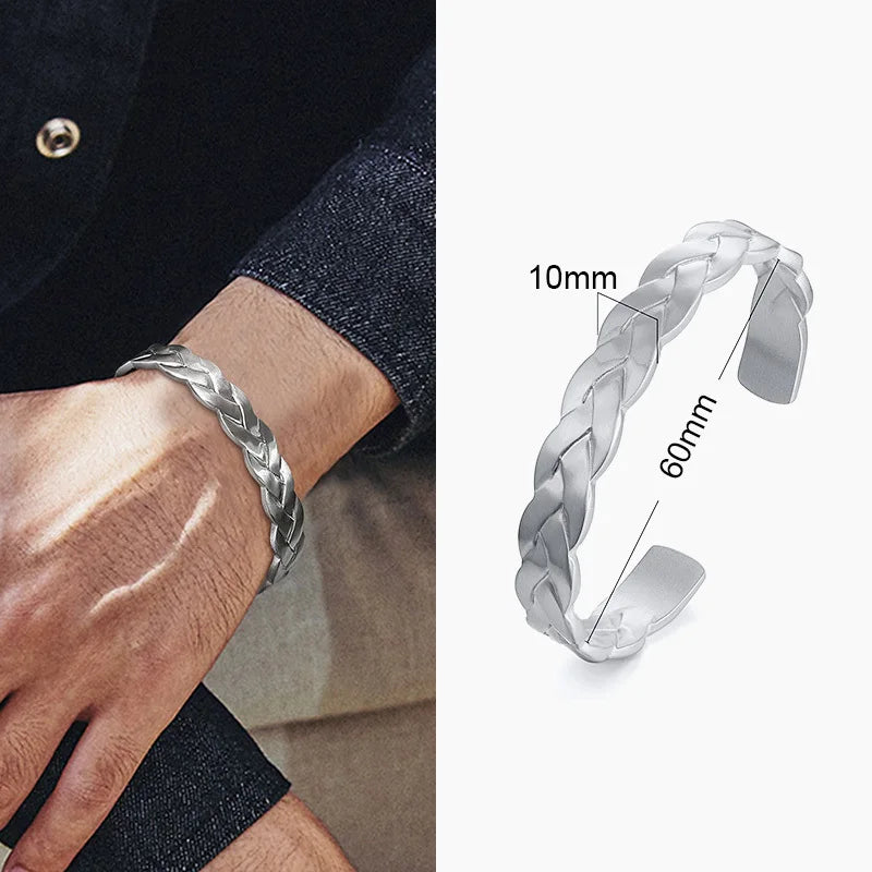 Retro Viking Cuff Bracelet – Rugged Style. Timeless Strength.