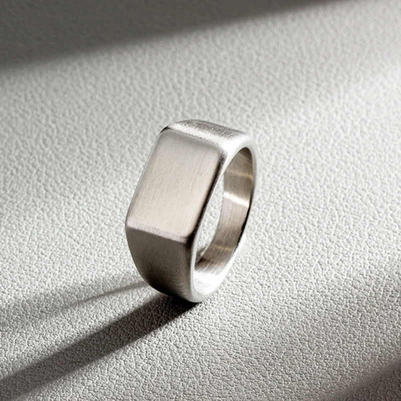 Rectangular Seal Ring – Bold Form. Polished Strength. Stones Men