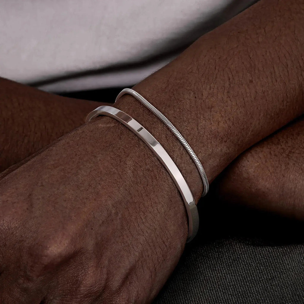 Conjunto de pulseiras masculinas de aço inoxidável Vnox, braceletes abertos empilhados, pulseira de corrente de cobra preta, joia para presente
