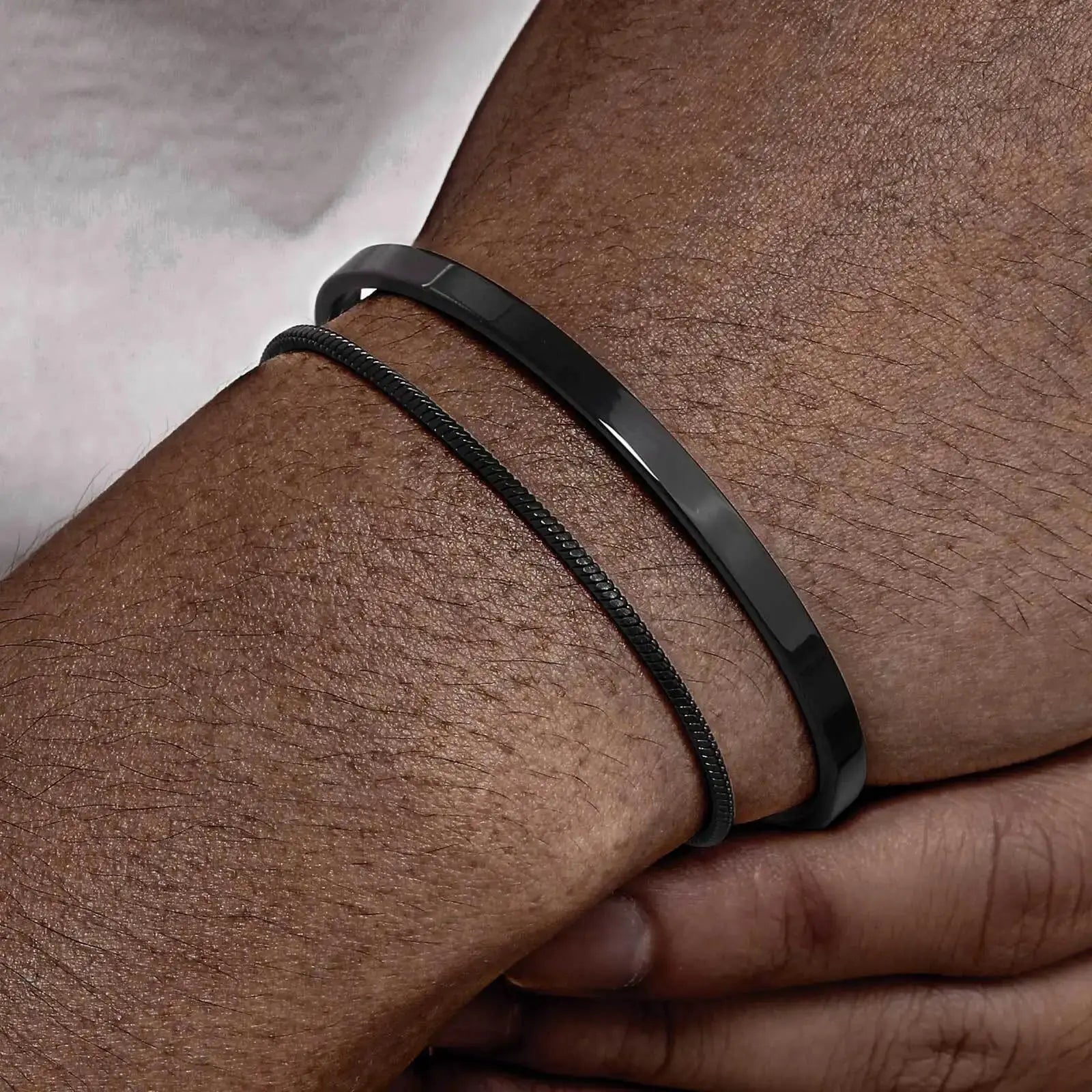 Conjunto de pulseiras masculinas de aço inoxidável Vnox, braceletes abertos empilhados, pulseira de corrente de cobra preta, joia para presente