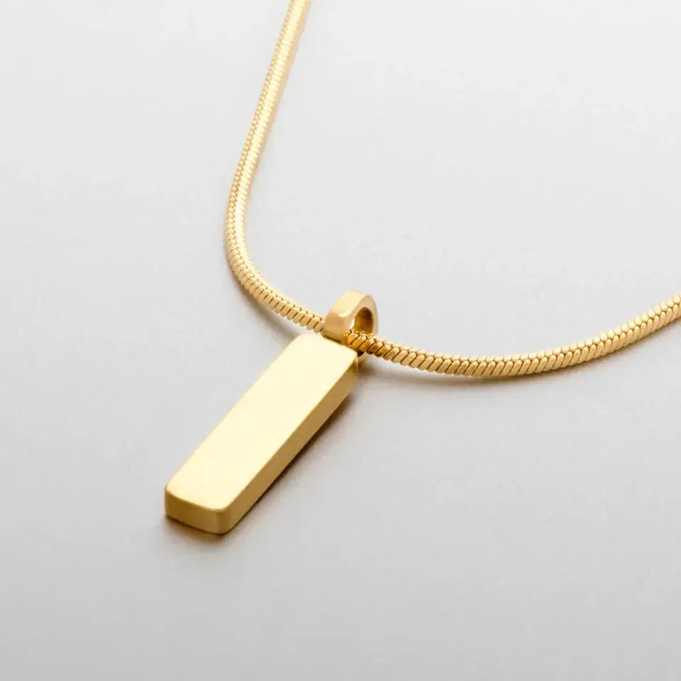 Colar curto banhado a ouro com pingente quadrado masculino ELANDIS em aço inoxidável